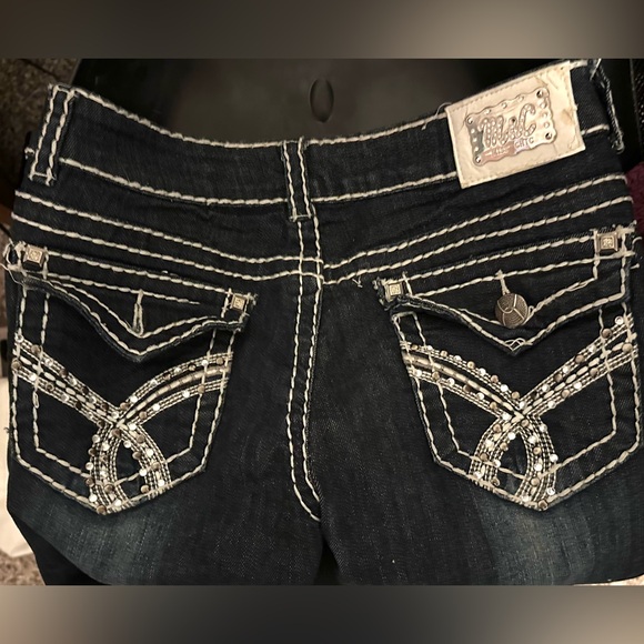 Miss Chic Designer Jeans - Picture 10 of 10